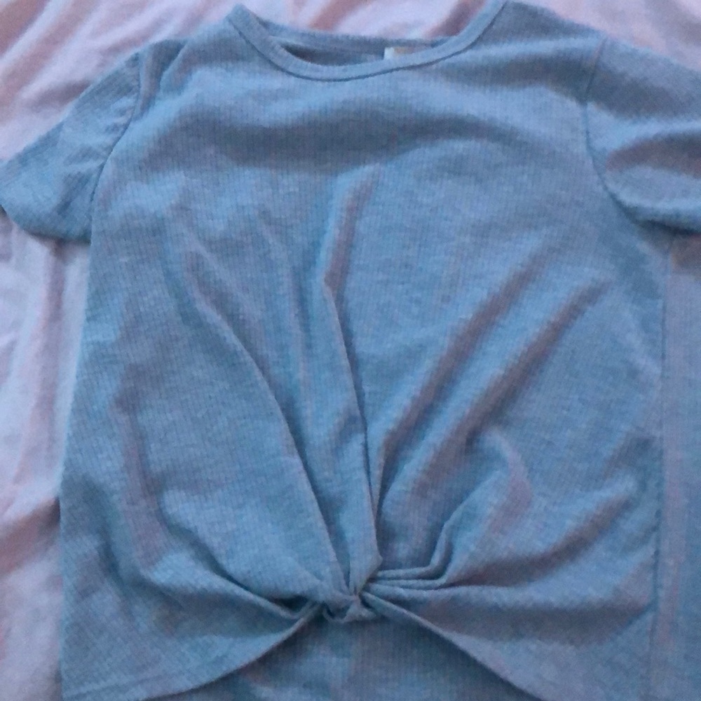 Forever 21 cropped tee